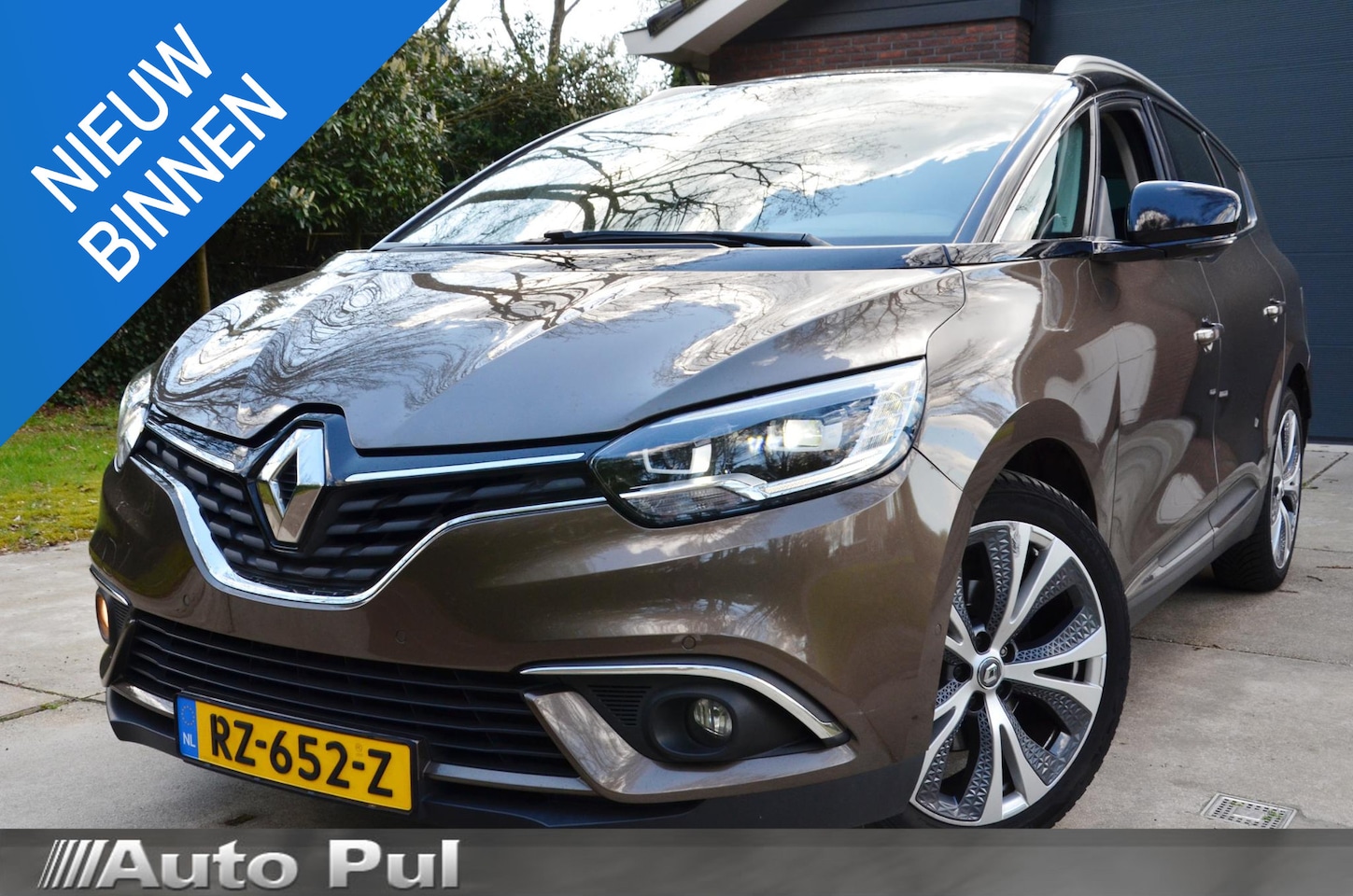 Renault Grand Scénic - 1.2 TCe Bose 7 Persoons. Navi/Pdc/Ecc/Panoramadak/Apple Carplay/Android Auto/Extra getint - AutoWereld.nl
