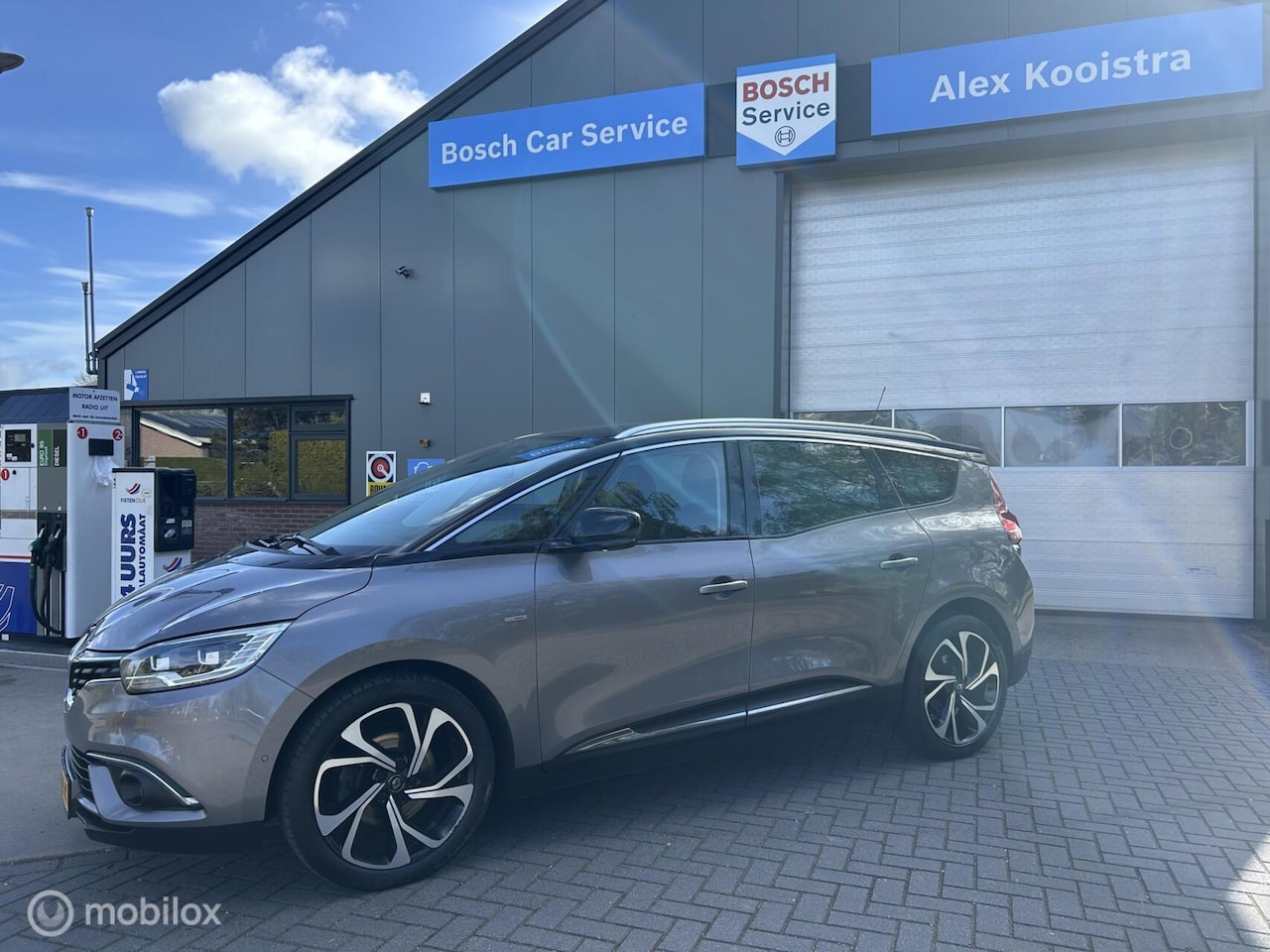 Renault Grand Scénic - 1.3 TCe Bose 7p. 1.3 TCe Bose 7p. - AutoWereld.nl