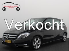 Mercedes-Benz B-klasse - 180 Prestige Comfort AUTOMAAT / XENON / NAVI / AIRCO / PDC / CRUISE / BLUETOOTH / NL-AUTO