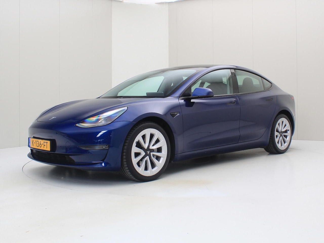 Tesla Model 3 - Long-Range AWD 351pk 75 kWh 91.5% SoH FACELIFT [ WARMTEPOMP+AUTOPILOT+620KM WLTP+PREMIUM A - AutoWereld.nl