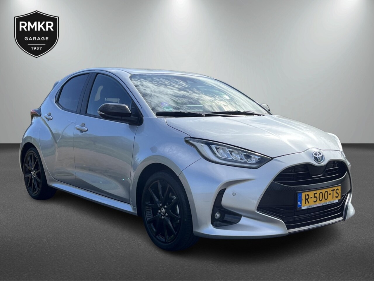 Toyota Yaris - 1.5 Hybride Executive - AutoWereld.nl