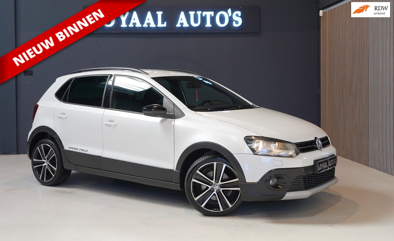 Volkswagen Polo - 1.2 TSI Highline | NAVI | CRUISE | AIRCO | STOELVERW. | PDC | APK - AutoWereld.nl
