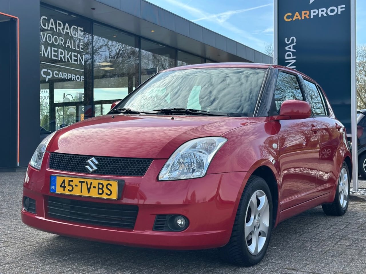 Suzuki Swift - 1.3 Shogun '' Carplay en Androidauto - Airco - Elektrische ramen '' - AutoWereld.nl