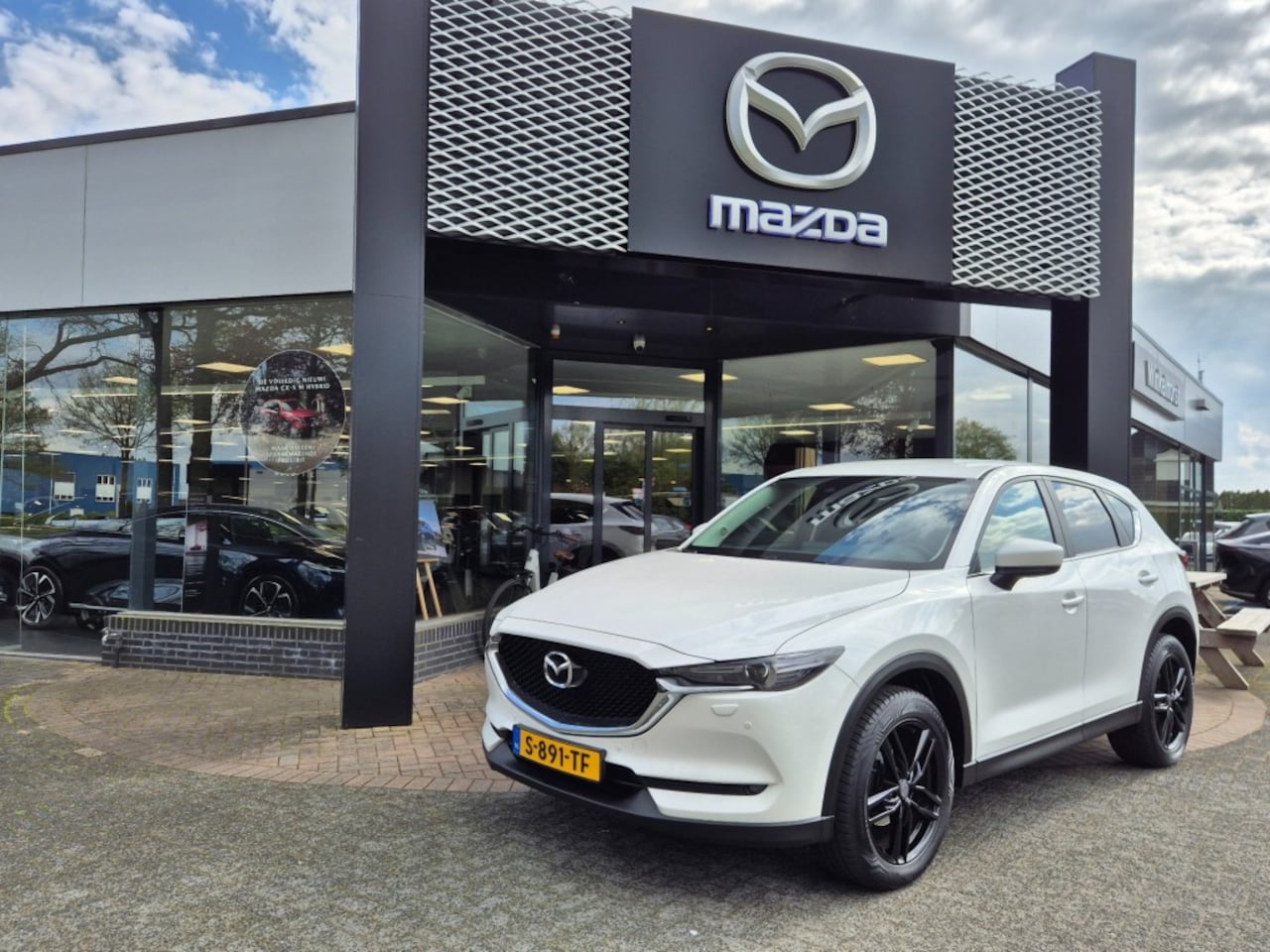 Mazda CX-5 - SKYACTIV-G 2.0 165 6MT TS+ / I-Activsense pack / Trekhaak - AutoWereld.nl