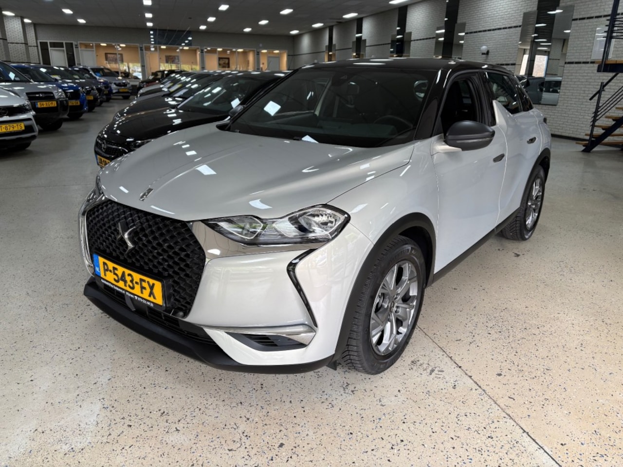 DS 3 Crossback - 1.2 Navigatie Airco ECC Multimedia PDC Apple Android - AutoWereld.nl