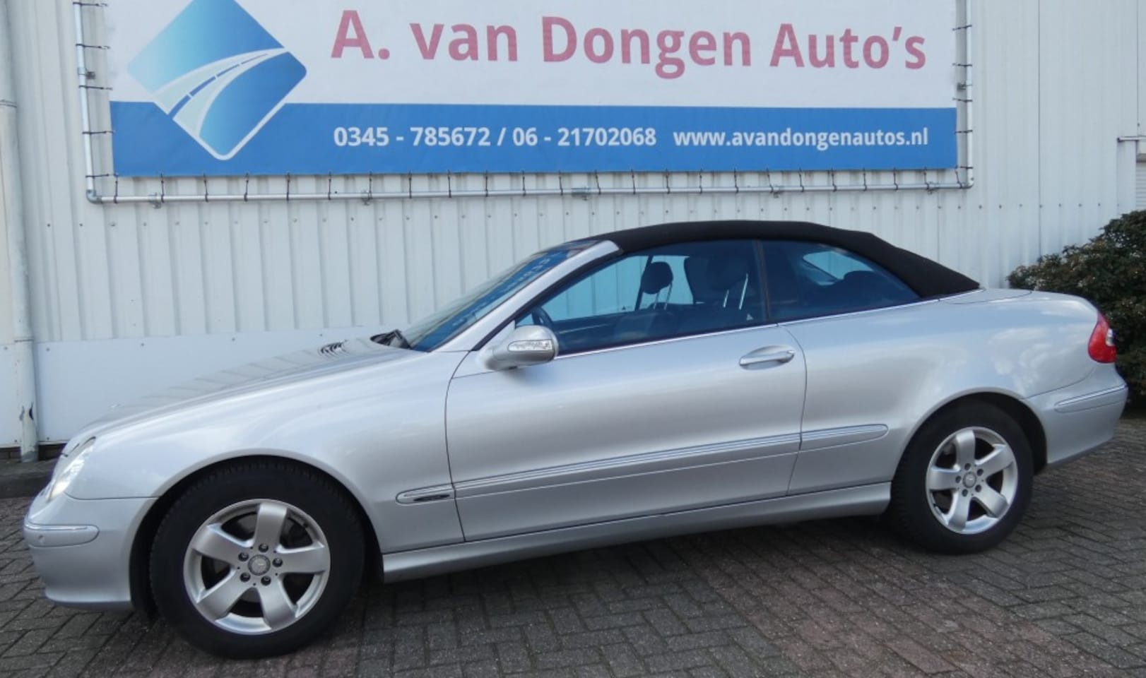 Mercedes-Benz CLK-Klasse - 240 AVANTGARDE Automaat,Xenon,APK 26-1-27 - AutoWereld.nl