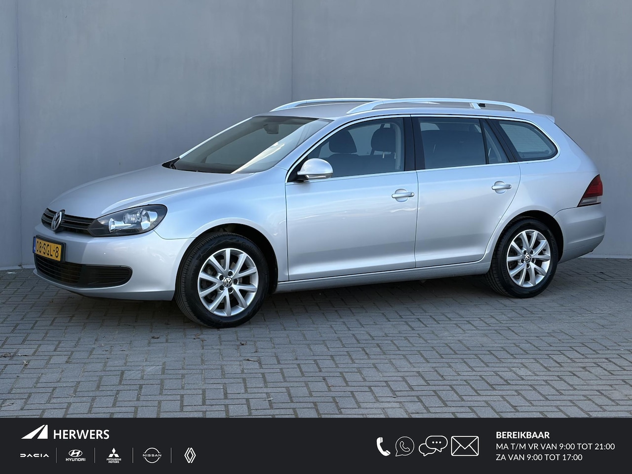 Volkswagen Golf Variant - 1.2 TSI Comfortline BlueM. / Navigatie / Bluetooth / Trekhaak (1200 KG) / Cruise control / - AutoWereld.nl