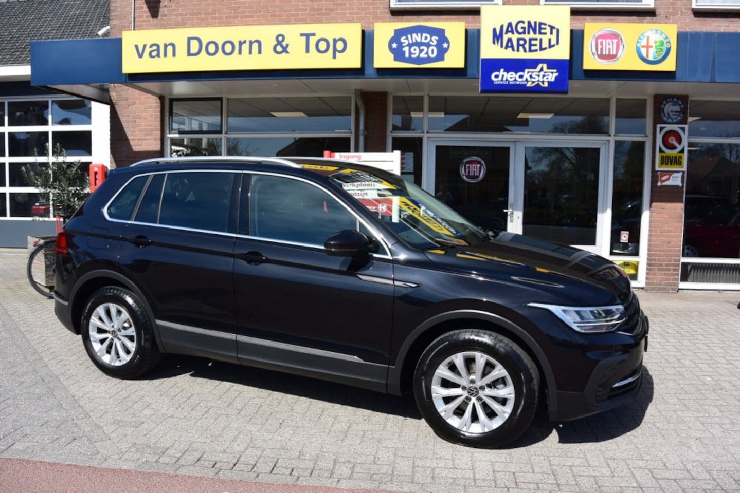 Volkswagen Tiguan - 1.5 TSI Life Business 1.5 TSI Life Business - AutoWereld.nl