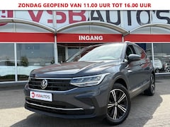Volkswagen Tiguan - 1.5 TSI ACT. FACELIFT LED NAVI CARPLAY AIRCO LMV PDC ESP
