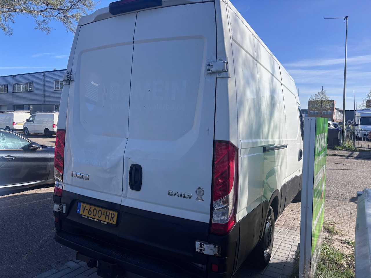 Iveco Daily - 35S15V 2.3 352 H2 L2H2 Trekhaak 3500 kg