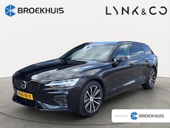 Volvo V60 - T6 Plug-in hybrid AWD Plus Dark | Trekhaak | 360 Camera | Harman & Kardon | Getint glas |