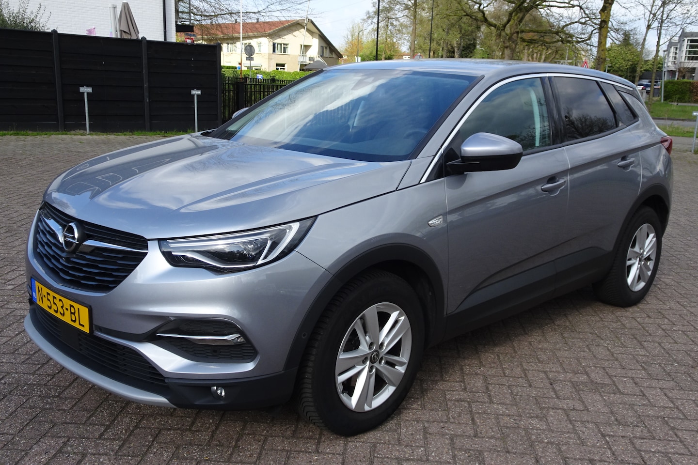Opel Grandland X - 1.2 Turbo Business Elegance 130pk * AIRCO * LMV * NAVI * CAMERA * TREKHAAK * - AutoWereld.nl