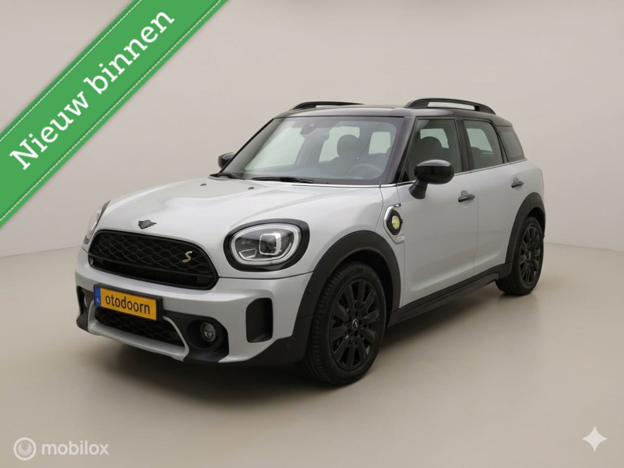 MINI Countryman - 1.5 Cooper S E ALL4 ALL4 - AutoWereld.nl