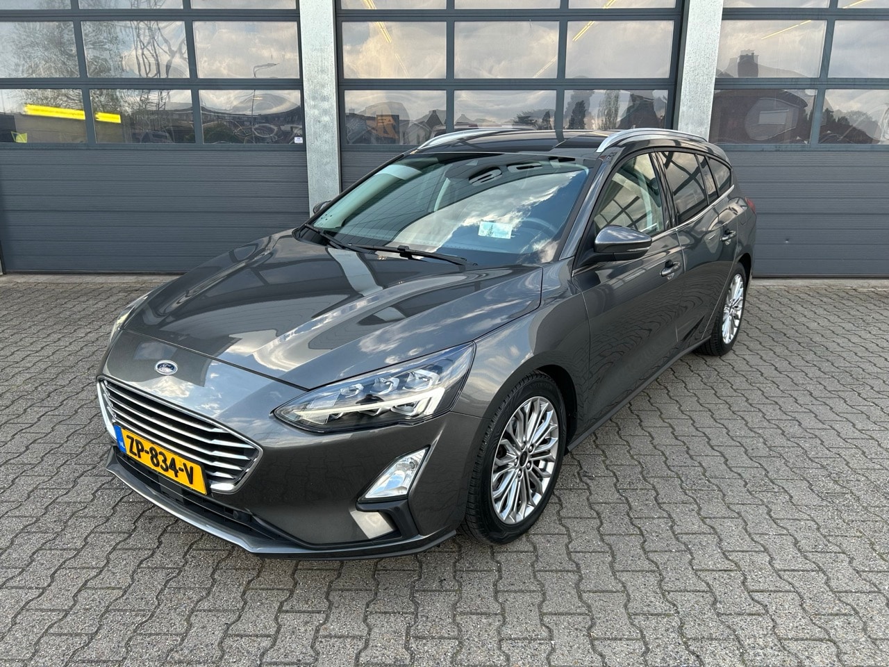 Ford Focus Wagon - 1.5 EcoBoost Titanium Business 1.5 EcoBoost 150pk Titanium Business - AutoWereld.nl