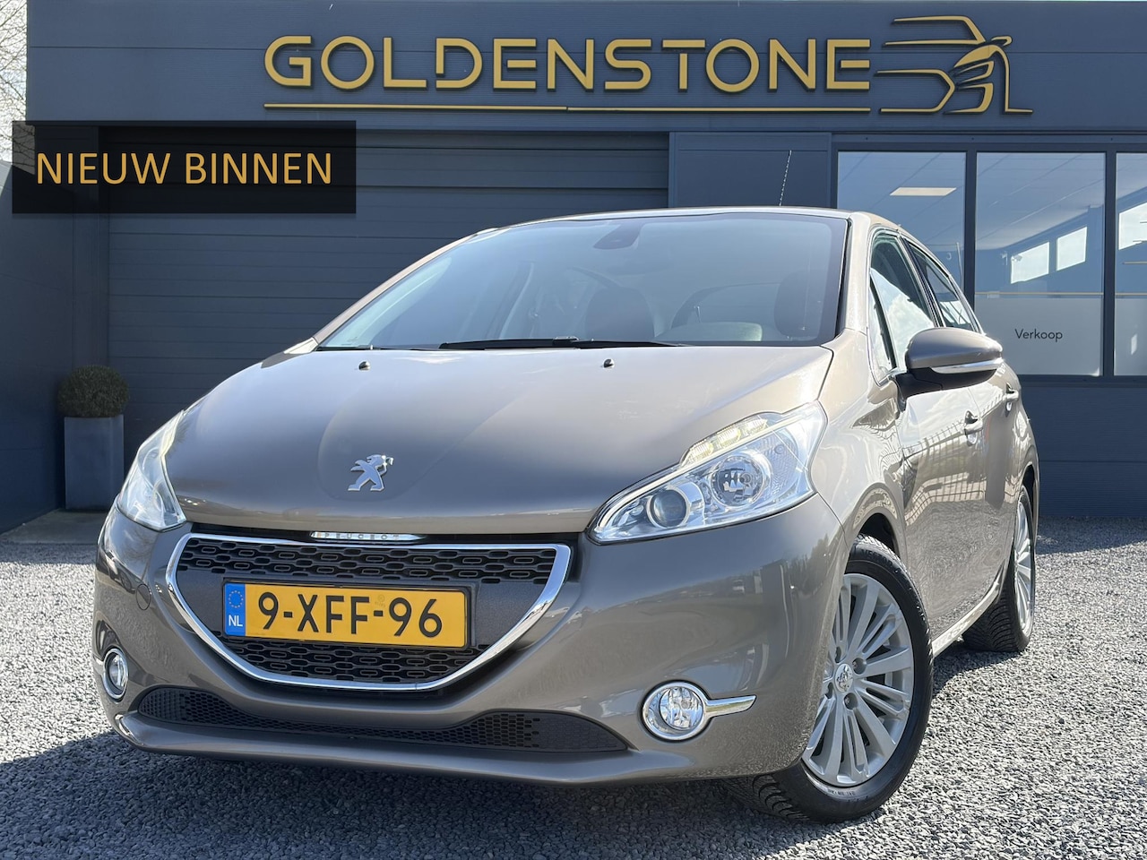 Peugeot 208 - 1.4 VTi Allure 2e Eigenaar,Clima,Cruise,5 Deurs,Trekhaak,Pdc,Lm velgen,95pk,Apk tot 09-202 - AutoWereld.nl