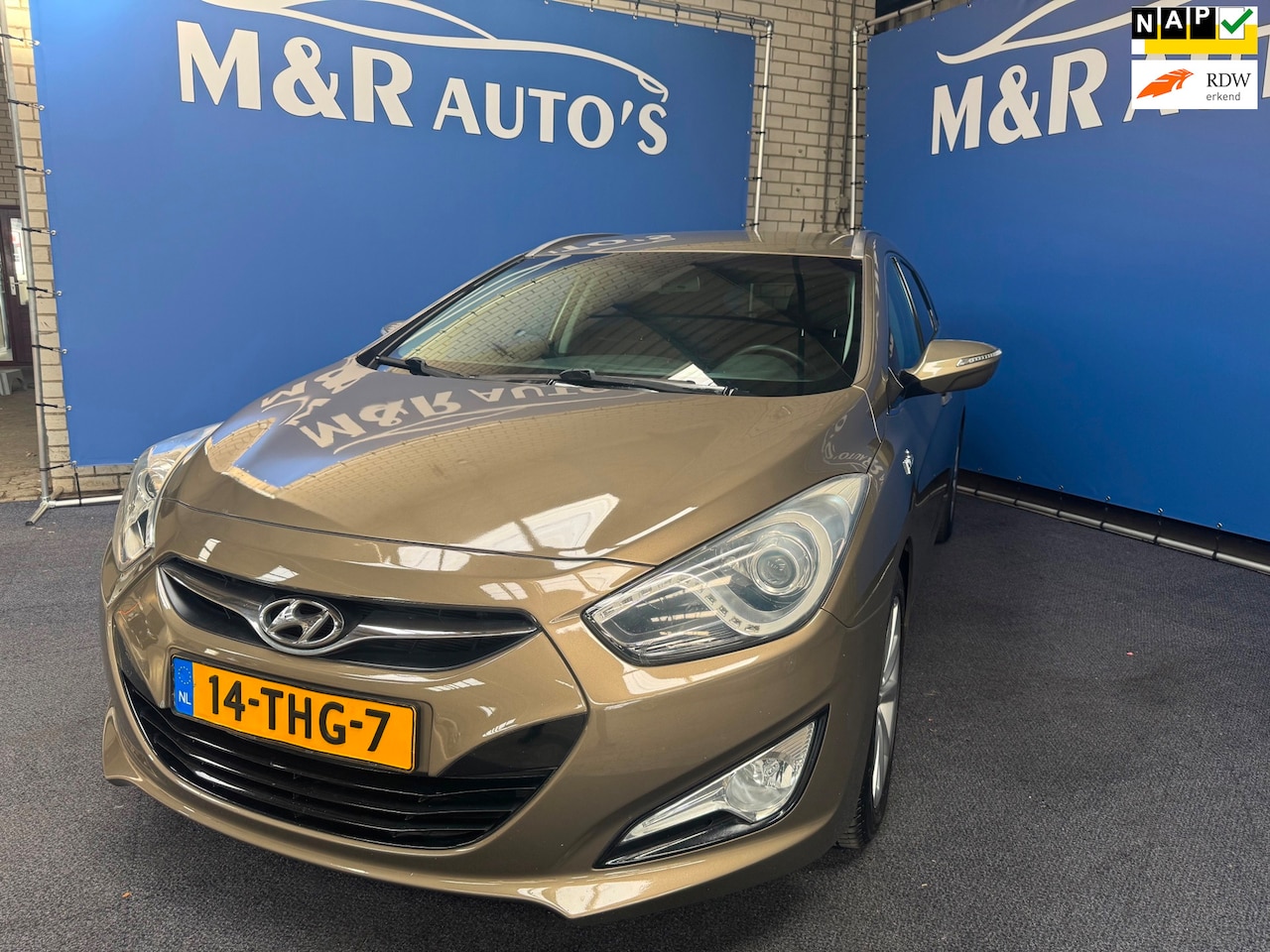 Hyundai i40 Wagon - 1.6 GDI Blue i-Vision 1.6 GDI Blue i-Vision Nieuwe APK - AutoWereld.nl