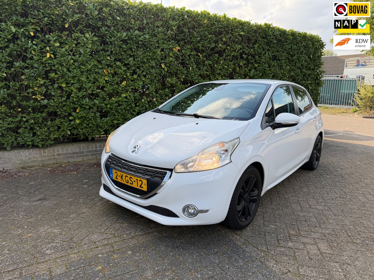 Peugeot 208 - 1.2 Vti Envy 1.2 VTi Envy - AutoWereld.nl