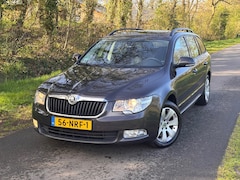 Skoda Superb Combi - 1.4 TSI Comfort Business Line | Pano + Cruise + Navi |