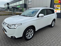Mitsubishi Outlander - 2.0 Business Edition 7p