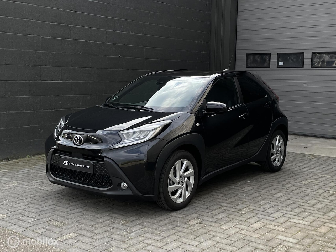 Toyota Aygo X - 1.0 VVT-i MT | Carplay | Camera | Led | Stoelverwarming | - AutoWereld.nl