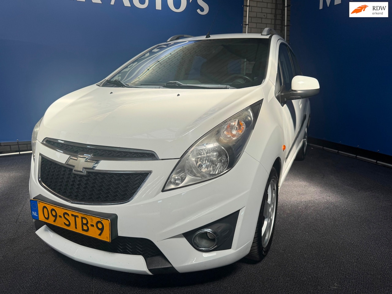 Chevrolet Spark - 1.2 16V LT 1.2 16V LT Nieuwe APK - AutoWereld.nl