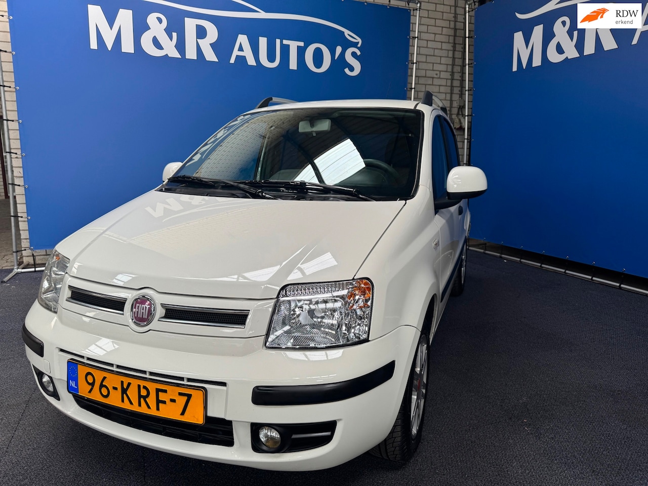 Fiat Panda - 1.2 Emotion Automaat - AutoWereld.nl