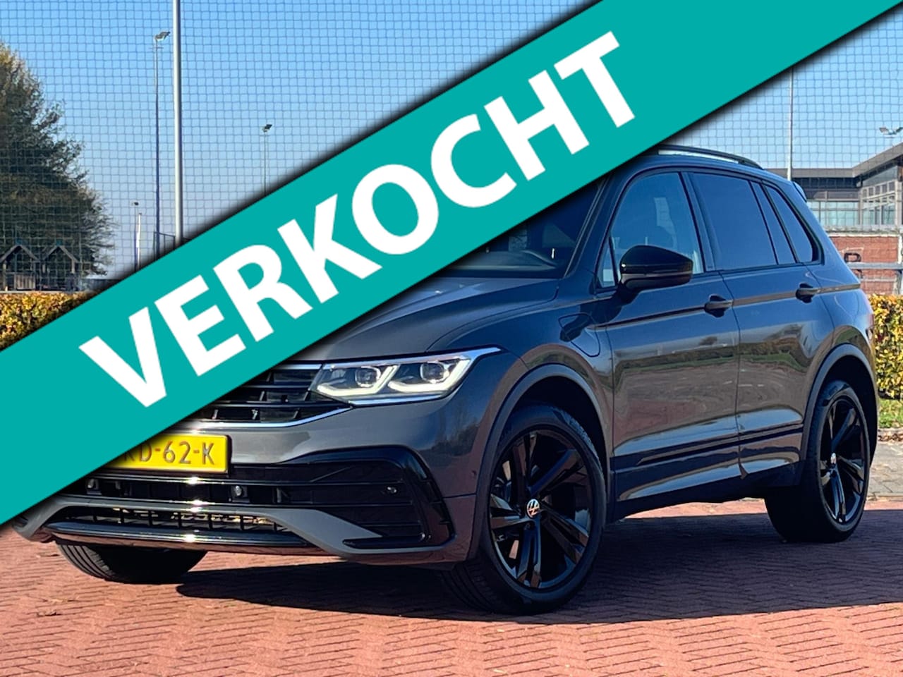 Volkswagen Tiguan - 1.4 TSI PHEV eHybrid 245pk DSG-6 R-Line | Black Style | Easy Open | DCC | Apple Carplay | - AutoWereld.nl