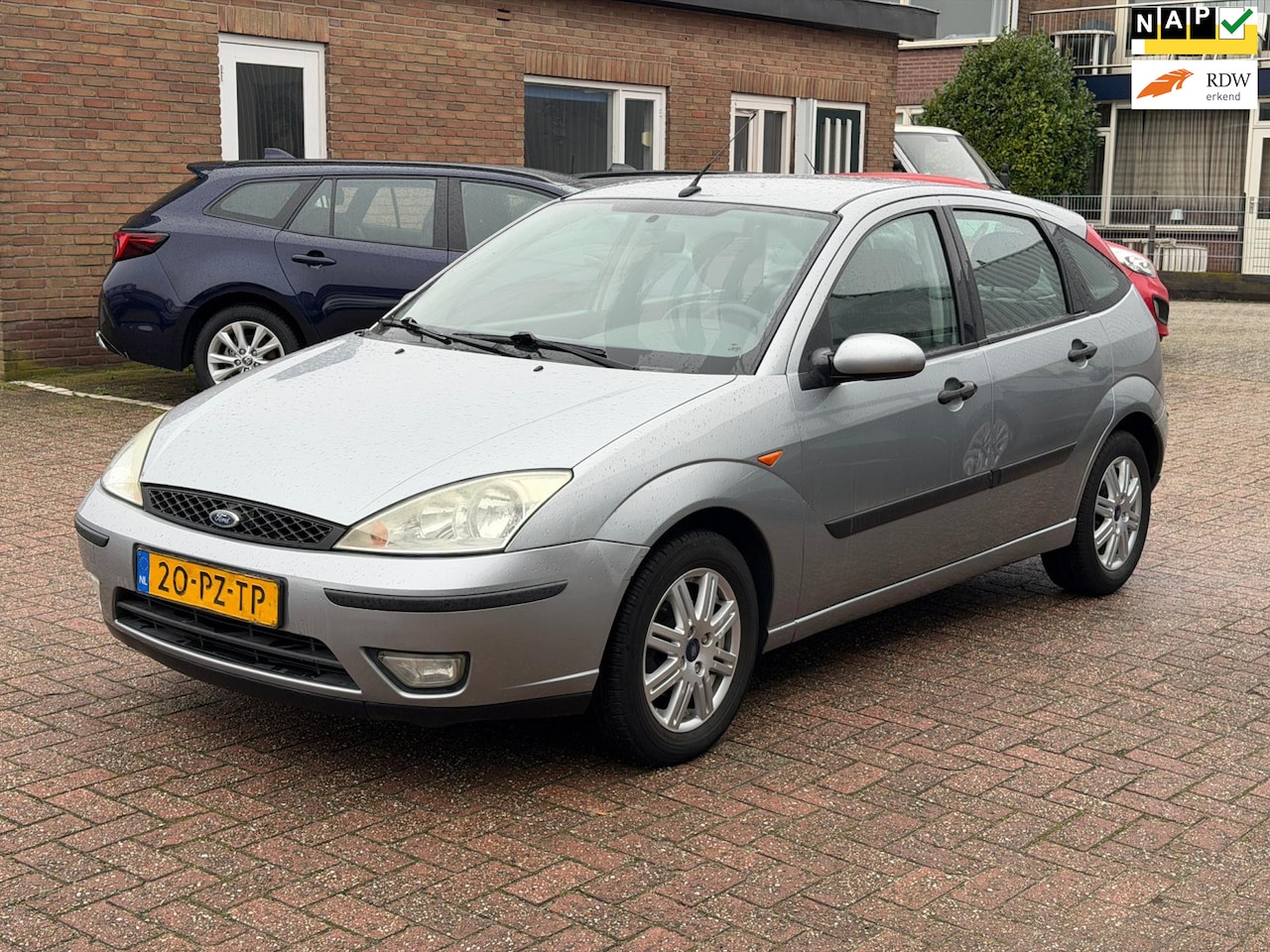 Ford Focus - 1.6-16V Futura Airco/ Nieuwe APK! - AutoWereld.nl