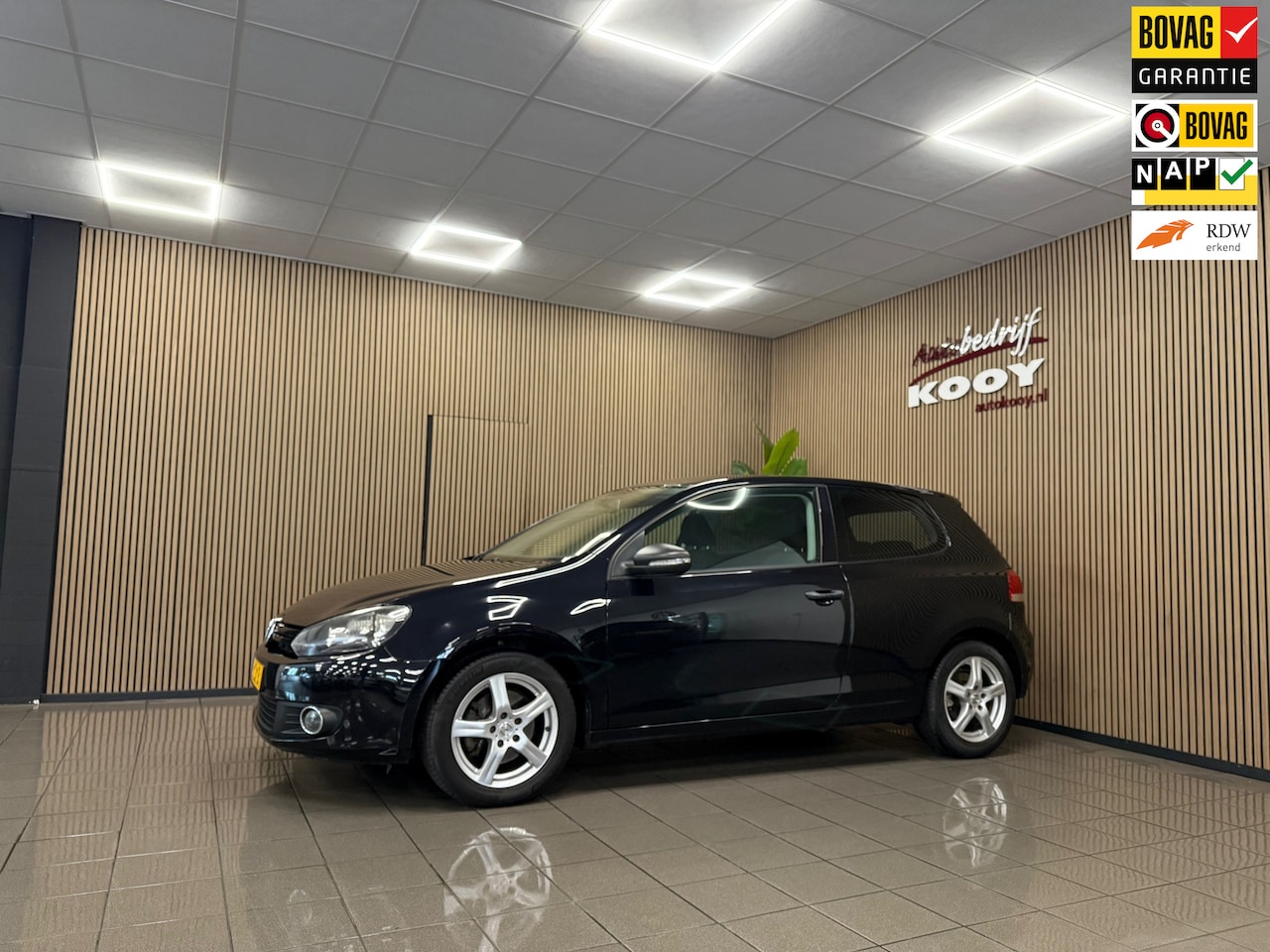 Volkswagen Golf - 1.4 TSI Trendline * Airco / LM Velgen / Navigatie / NL Auto * - AutoWereld.nl
