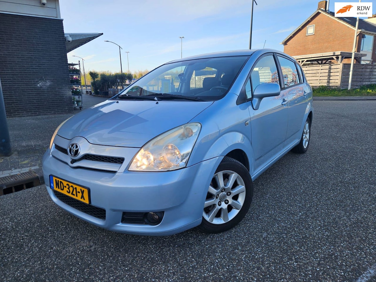 Toyota Corolla Verso - 1.8 VVT-i Terra 7p. AUTOMAAT HANDEL-EXPORT - AutoWereld.nl