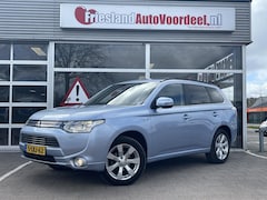 Mitsubishi Outlander - 2.0 PHEV Instyle+ /Leder/Schuifdak/Camera/Trekhaak/Stoelverw./