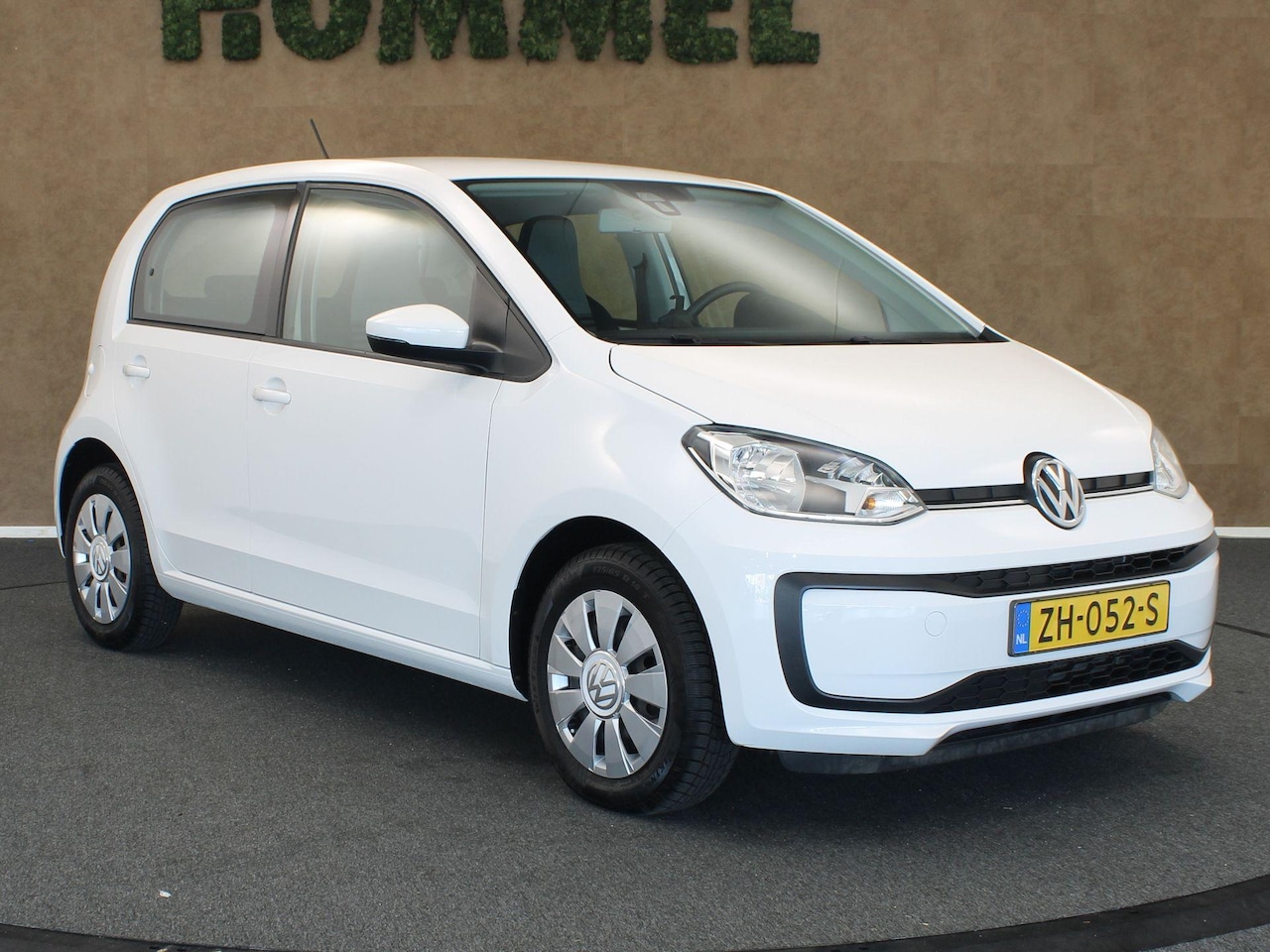 Volkswagen Up! - 1.0 BMT move up! - ORIGINEEL NEDERLANDSE AUTO - BLUETOOTH - AIRCO - ELEKTRISCHE RAMEN VOOR - AutoWereld.nl