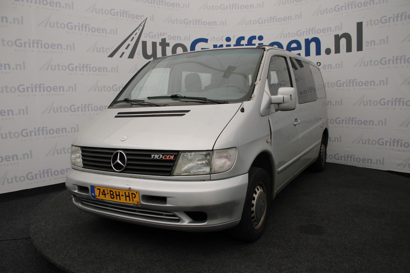 Mercedes-Benz Vito - 110 CDI DC 6-zitter met trekhaak - AutoWereld.nl
