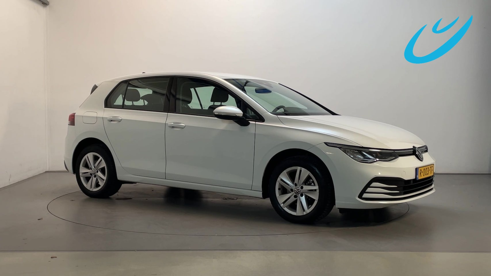 Volkswagen Golf - 1.0 TSI 110pk Life Business Alcantara Stoelverwarming Navigatie Climate Control - AutoWereld.nl