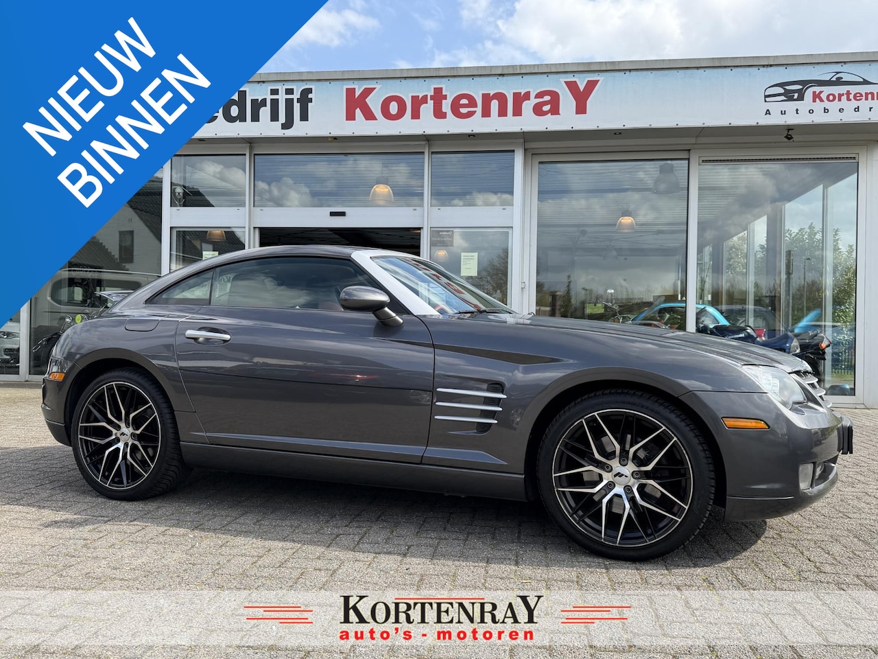 Chrysler Crossfire - 3.2 V6 bijzonder nette auto met N.A.P. nieuwe 19" sportvelgen Enz!! - AutoWereld.nl