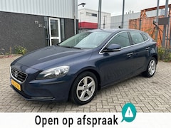 Volvo V40 - 1.6 D2 Momentum Business 2014