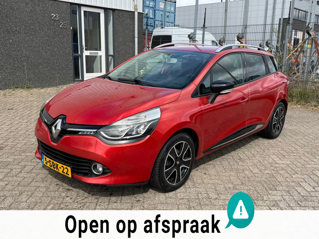 Renault Clio Estate - 1.5 dCi ECO Expression 2013 NAVI AIRCO - AutoWereld.nl