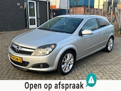 Opel Astra GTC - 1.8 Business 2009 Leer Clima