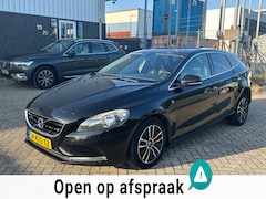 Volvo V40 - 2.0 D2 Summum 2016 Automaat