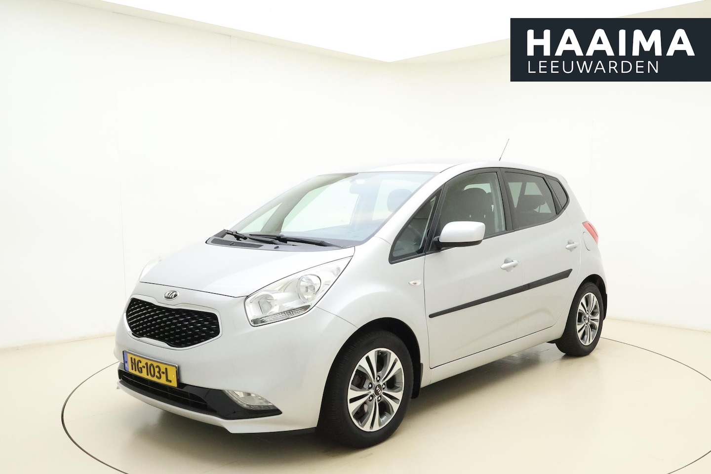 Kia Venga - 1.4 CVVT DynamicPLusLine | Trekhaak | Navigatie | camera | Weinig kilometers | Hoge instap - AutoWereld.nl