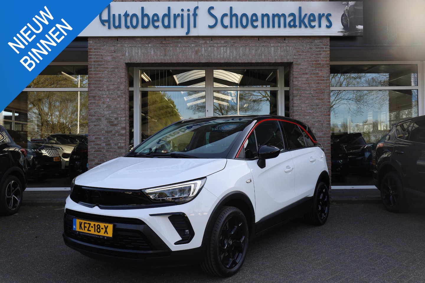 Opel Crossland - 1.2 Turbo GS Line LEER/ALCANTARA CARPLAY DAB NAVI PDC 17"LMV DUO-TONE! - AutoWereld.nl
