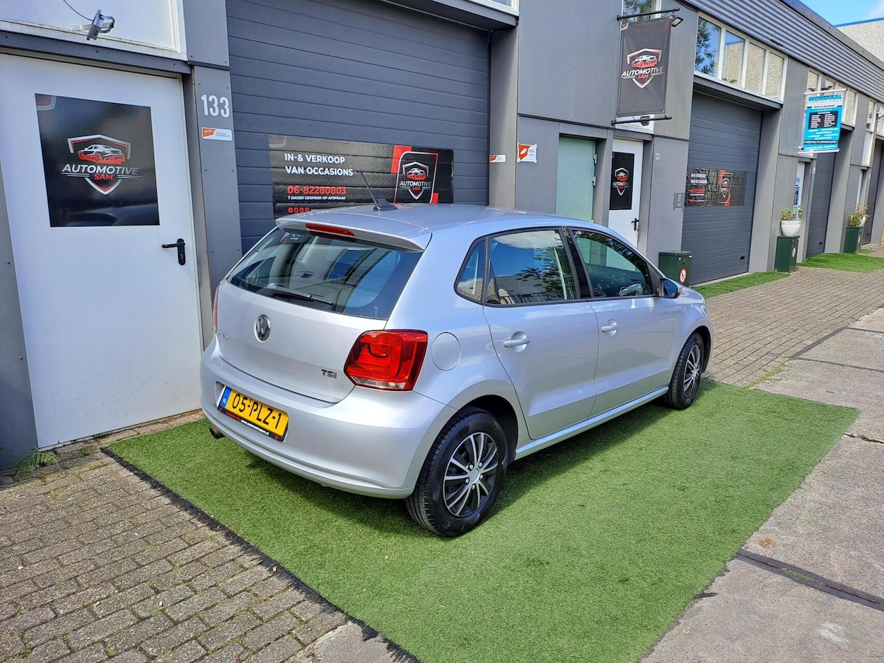 Volkswagen Polo - 1.2 TSI Highline 5DRS 2011 Clima Cruise NAP - AutoWereld.nl