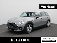 MINI Clubman - 1.5 Cooper Essential AUTOMAAT | Navigatie | Climate-Control | Stoelverwarming | Cruise-Con