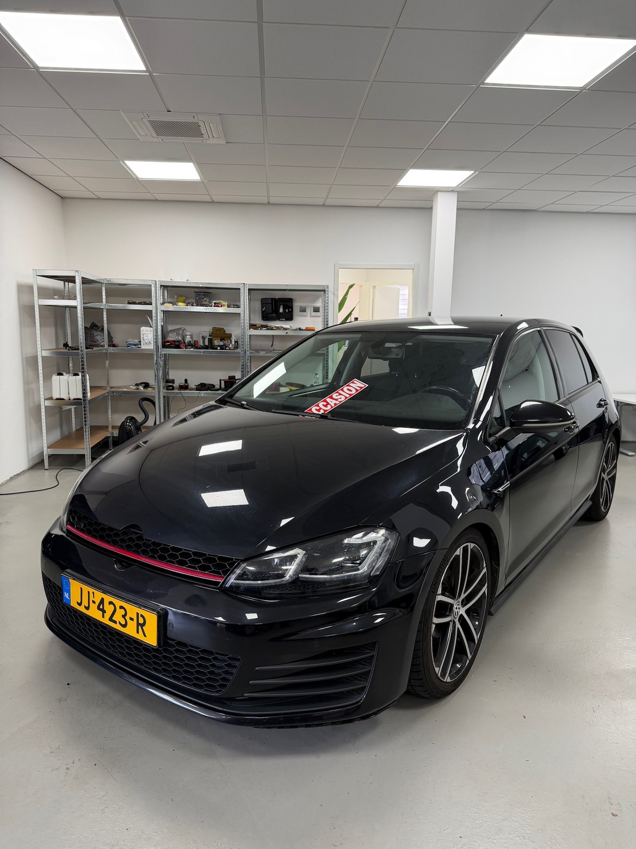 Volkswagen Golf - 1.0 TSI Business Edition Connected 1.0 TSI Business Edition Connected - AutoWereld.nl