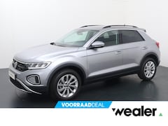 Volkswagen T-Roc - Life Edition 1.0 85 kW / 116 pk TSI SUV 6 versn. H and | Navigatie | Climatronic | Stoel p
