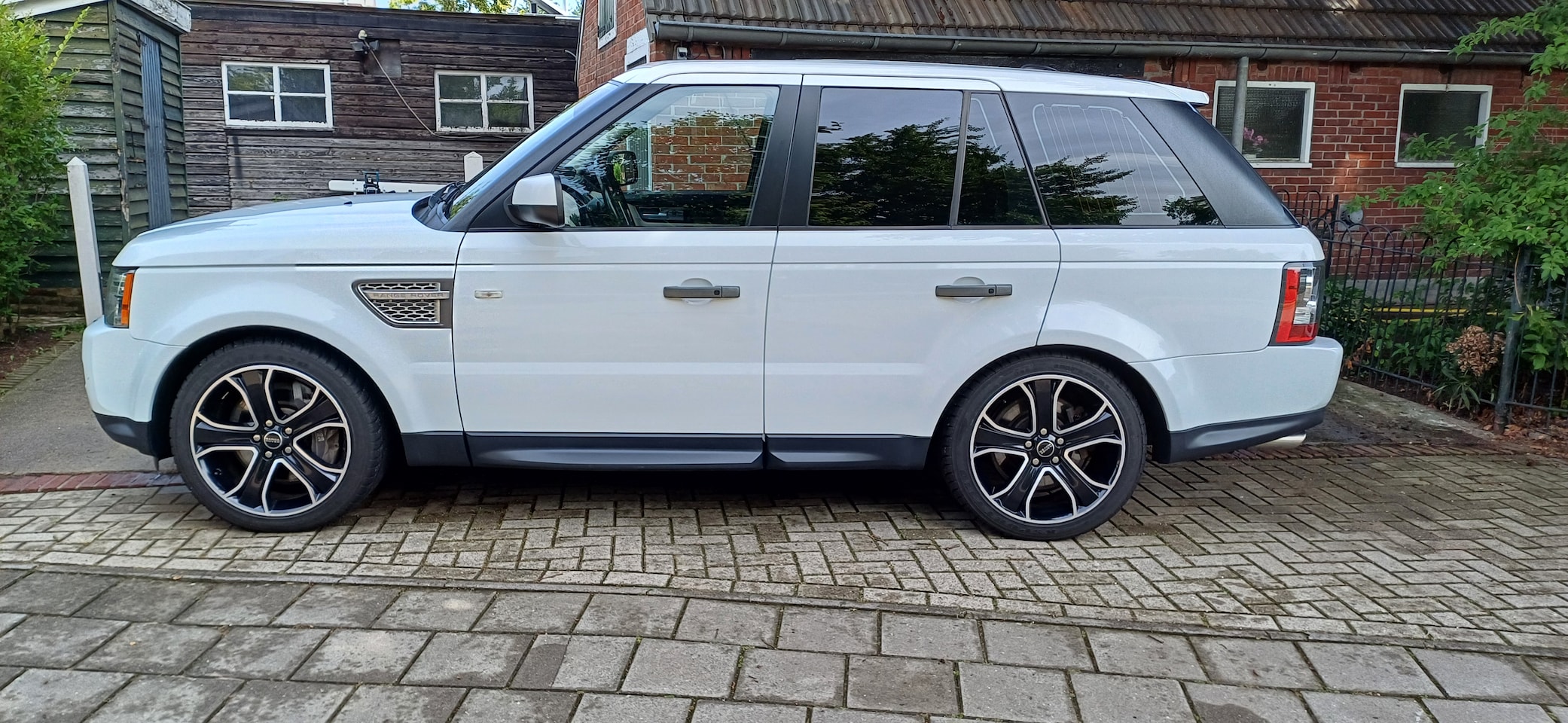 Land Rover Range Rover Sport - 5.0 V8 Supercharged Autobiography Ext. Des.Pack - AutoWereld.nl
