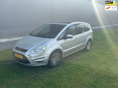 Ford S-Max - 1.6 EcoBoost Titanium