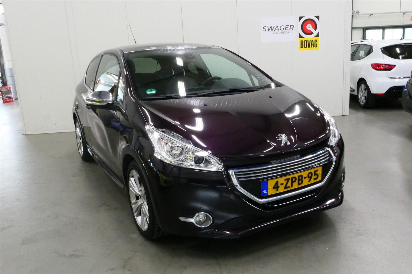 Peugeot 208 - 1.2 Puretech 110pk 3D GT-Line (1ste eigenaar&Goed onderhouden) - AutoWereld.nl