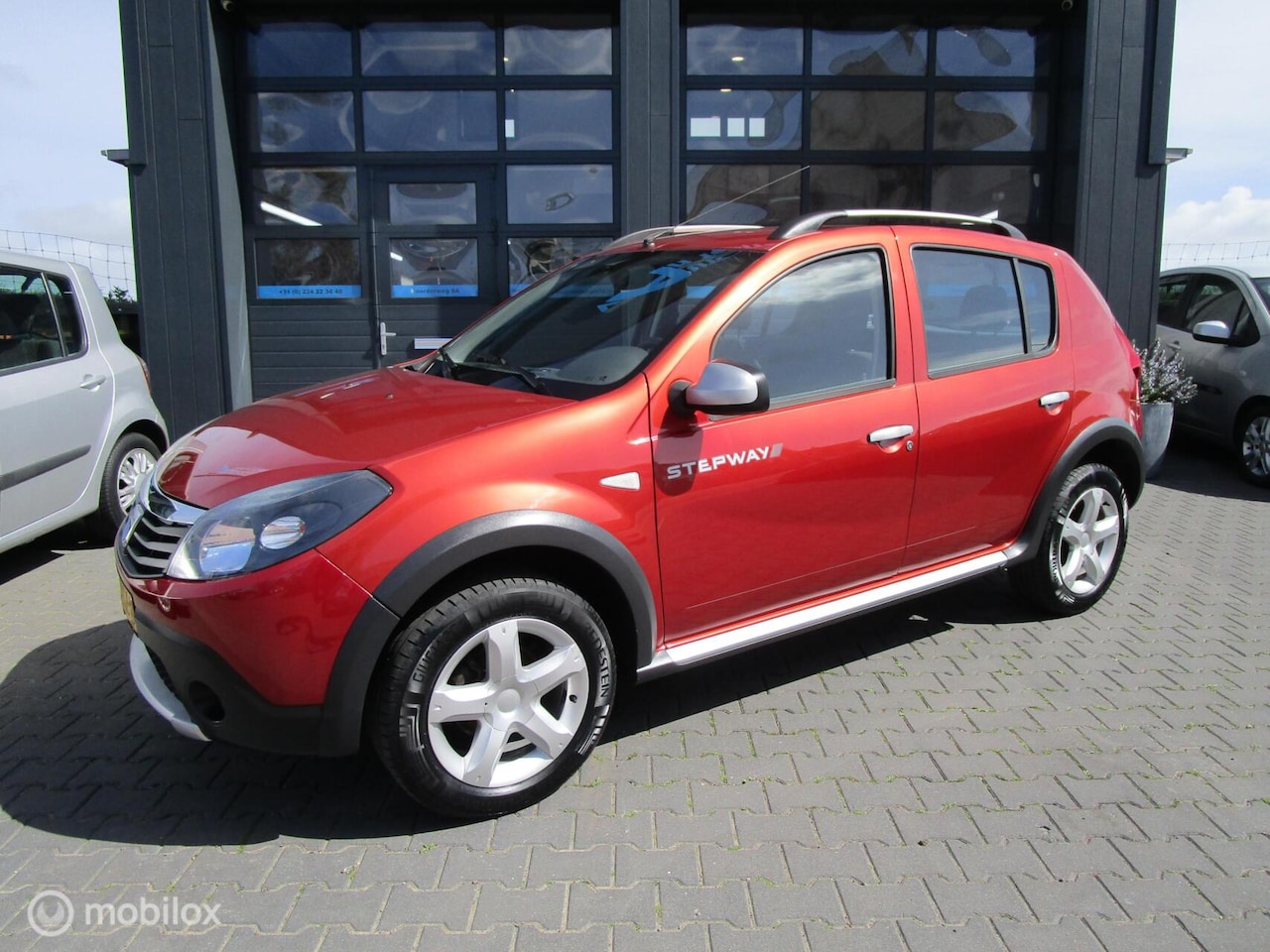 Dacia Sandero Stepway - 1.6 103dkm! Org Ned 1ste Eig Hoge zit - AutoWereld.nl