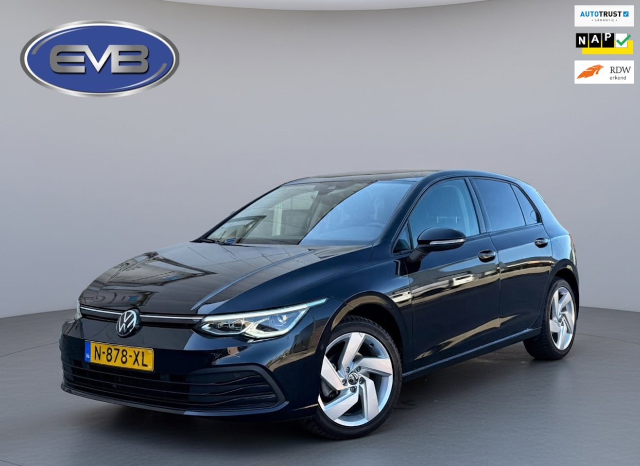 Volkswagen Golf - 1.0 eTSI AUTOMAAT Life Business, vele opties, led verlichting,stoel-stuurverwarming, 1 e e - AutoWereld.nl